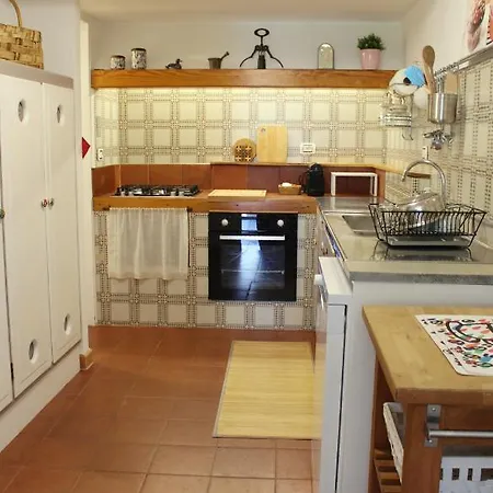 Lägenhet Comodo Con Giardino E Patio Sanremo