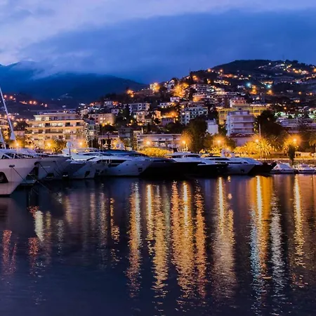 Апартаменты Comodo Con Giardino E Patio